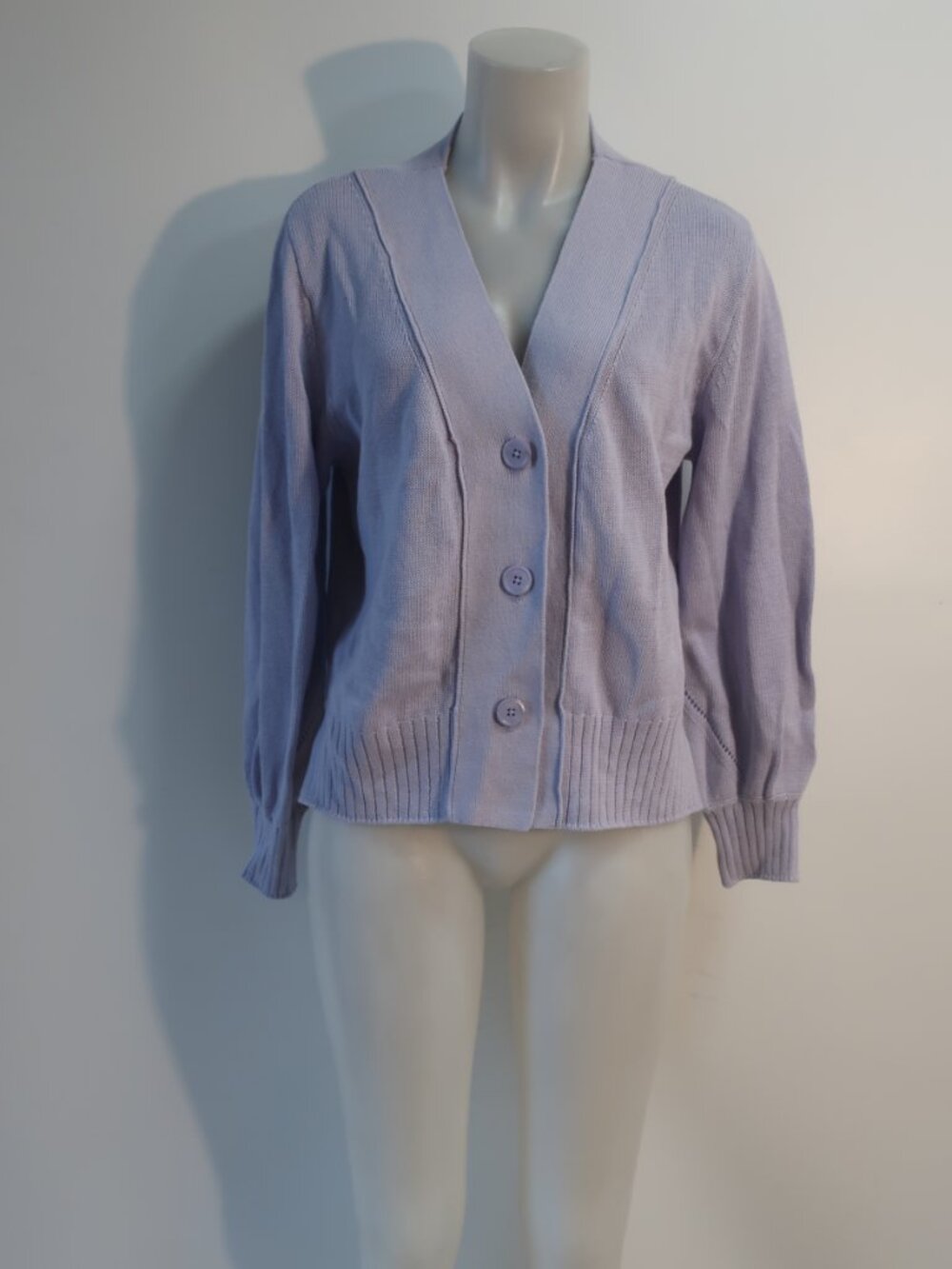 Womens 27 Miles Malibu (Item-107) Lavender V-Neck Cardigan Sweater M - Picture 9 of 16